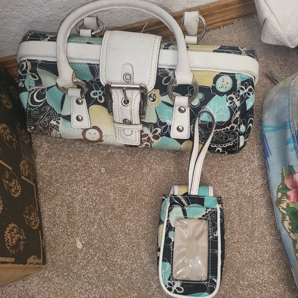 Purse by nine west